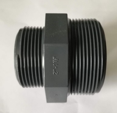 Závitová spojka redukcia vo. závit 2"x 1 1/2"